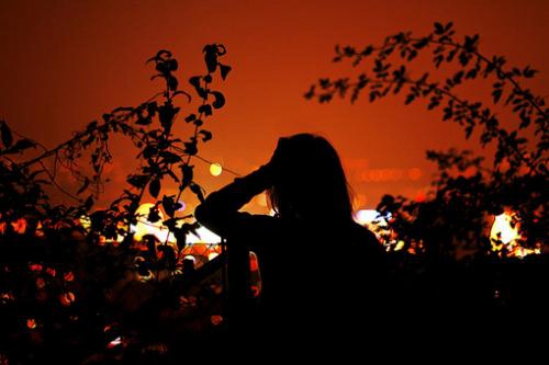 老歌又火了《千年等一回》西湖的水我的泪，32步子舞教学更火